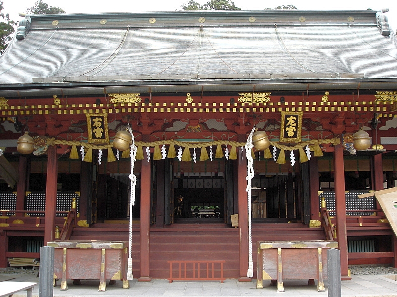 塩釜神社 右宮 左宮