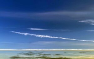 地震雲論争とUFO論争は似てる件