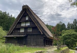 飛騨の口碑によると飛騨こそが皇室の本家